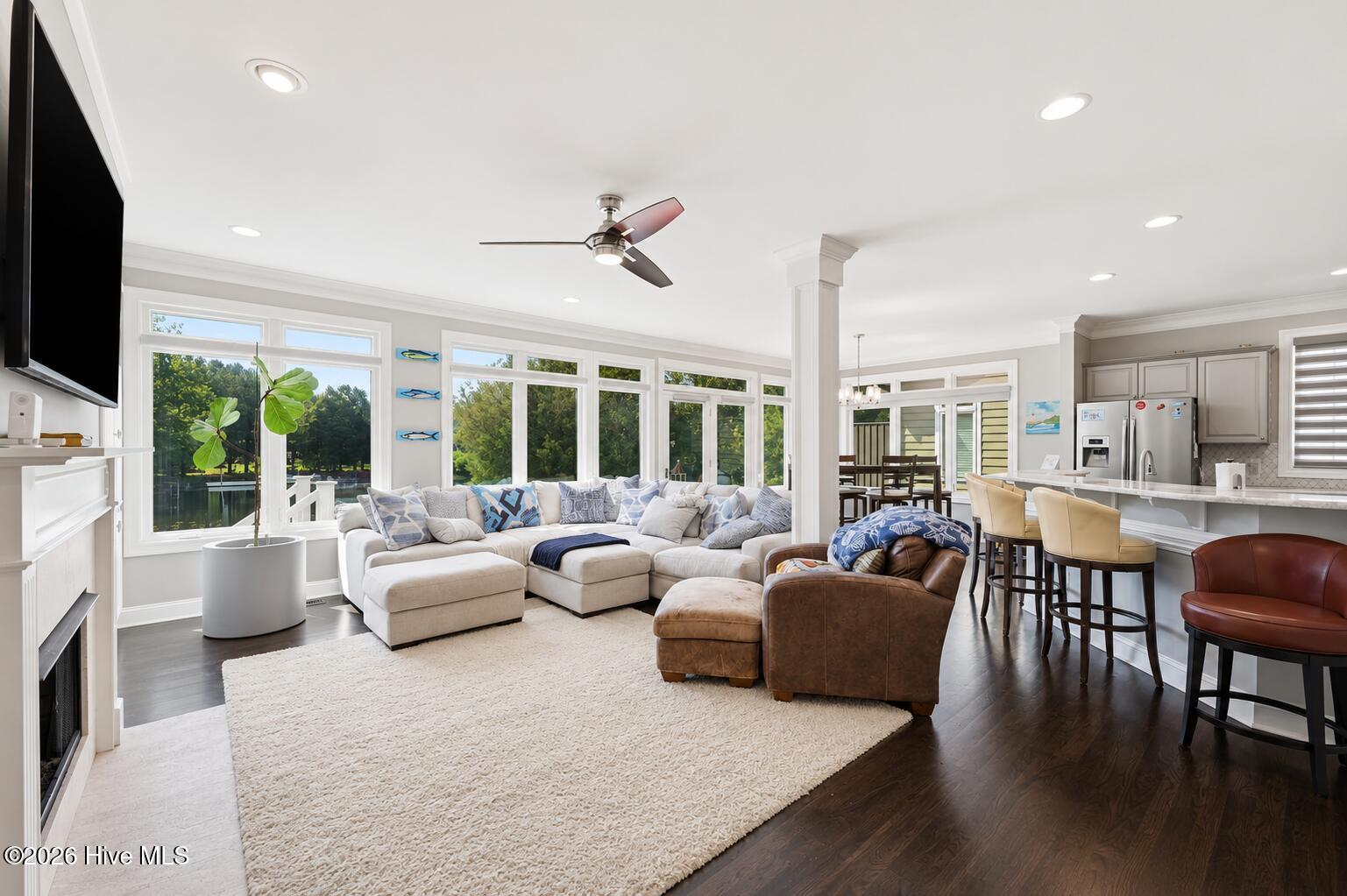 2203 Hidden Harbor Drive