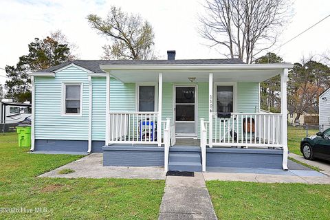 Photo of 1106 Newton Drive, New Bern, NC 28560 (MLS # 100561536)