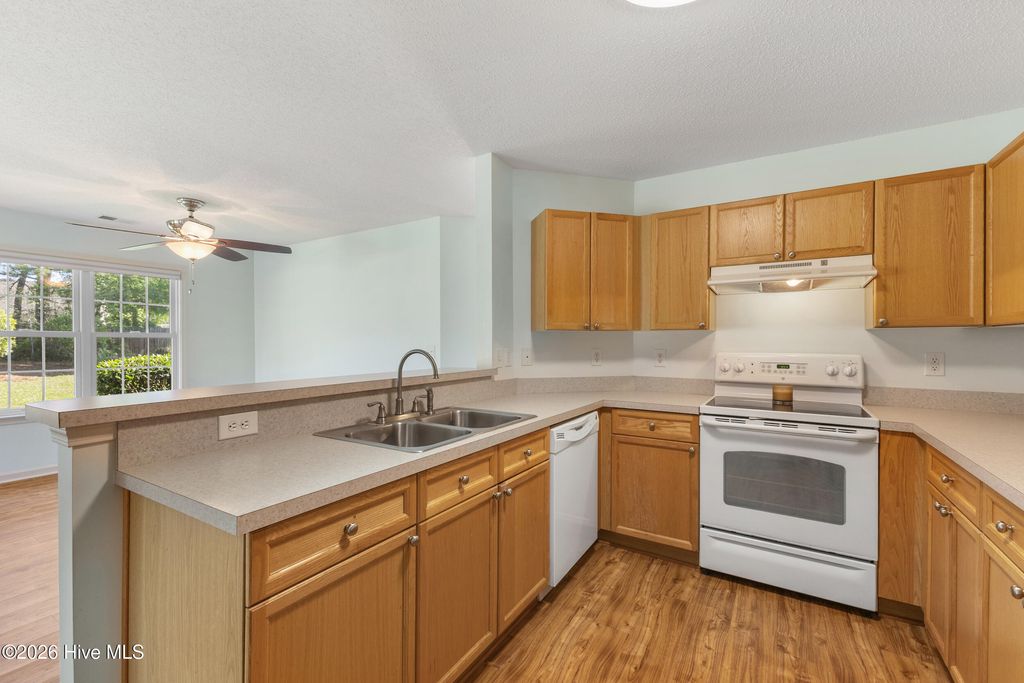 Photo of 1024 Bridgeport Way, Leland, NC 28451 (MLS # 100576011)