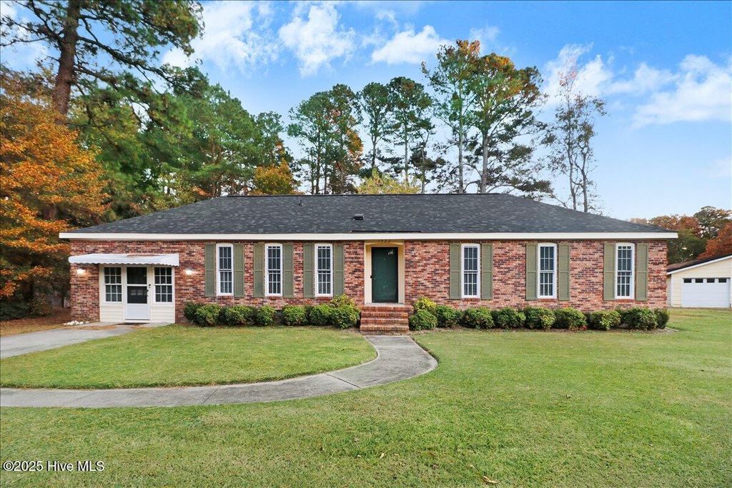Photo of 1923 Christian Lane, Kinston, NC 28504 (MLS # 100540225)