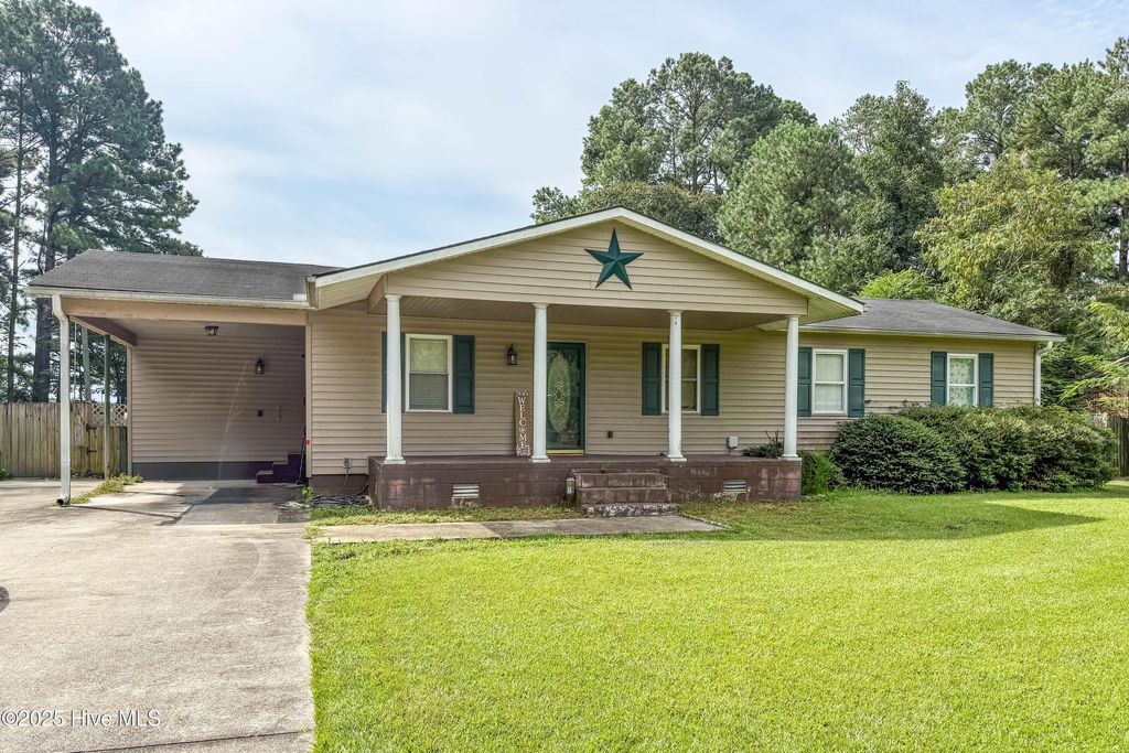 Photo of 645 Mile Road, Vanceboro, NC 28586 (MLS # 100547168)