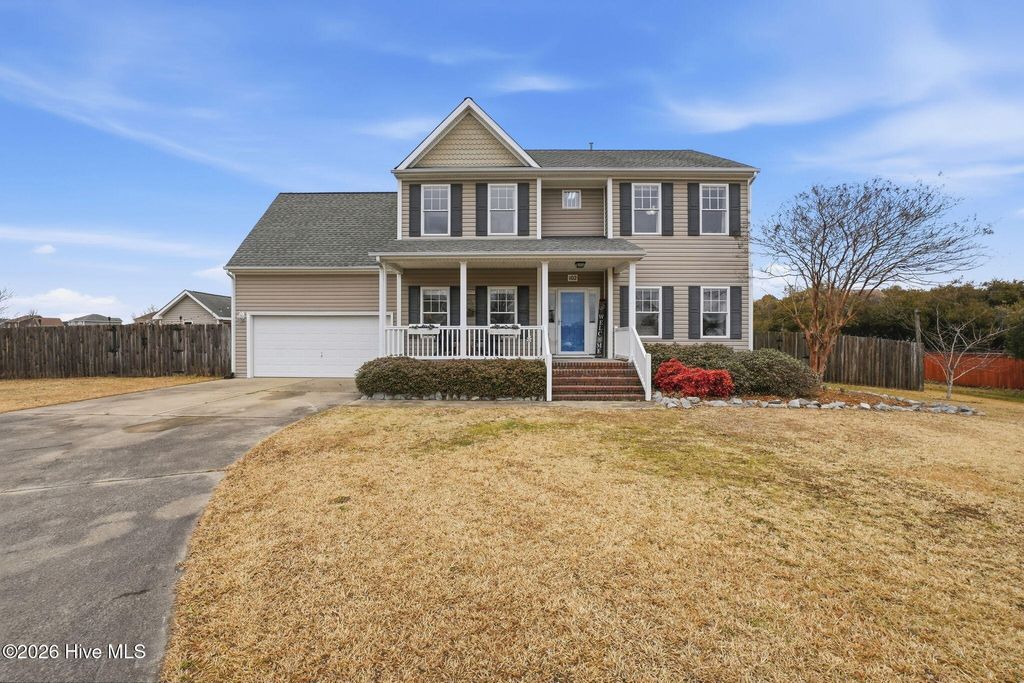 Photo of 102 Creek Court, Elizabeth City, NC 27909 (MLS # 100555348)