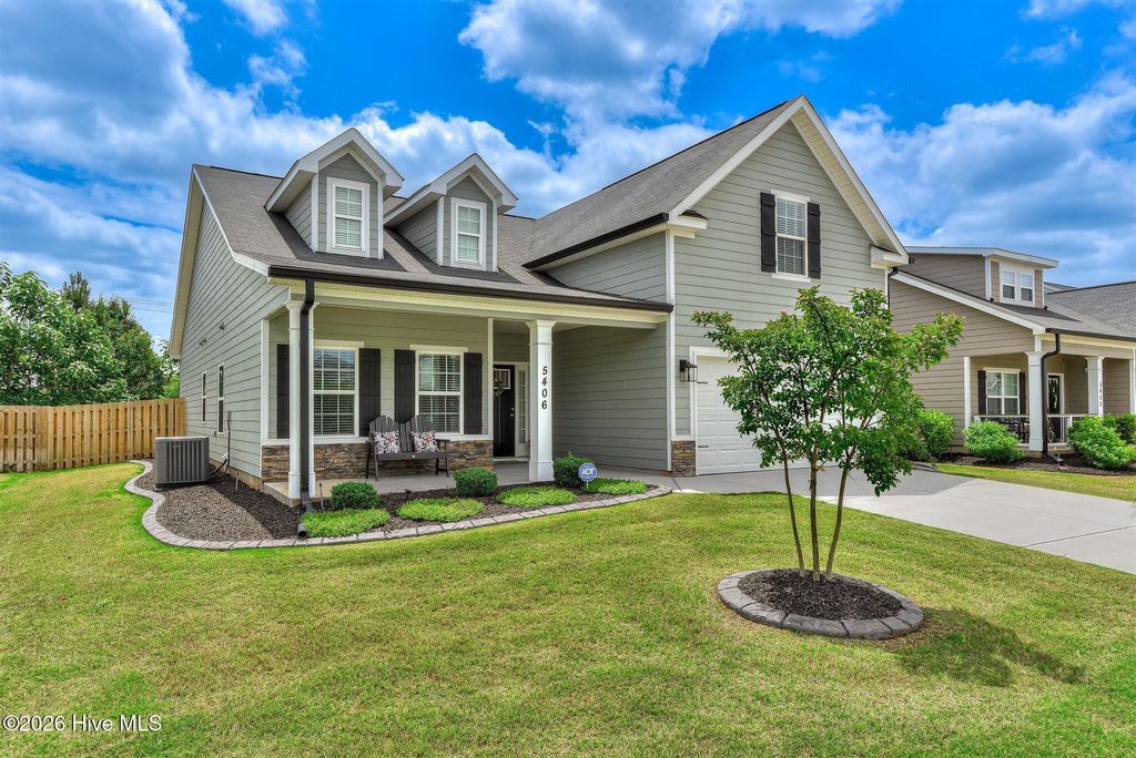 Photo of 5406 Greyton Circle, North Augusta, SC 29860 (MLS # 100574411)