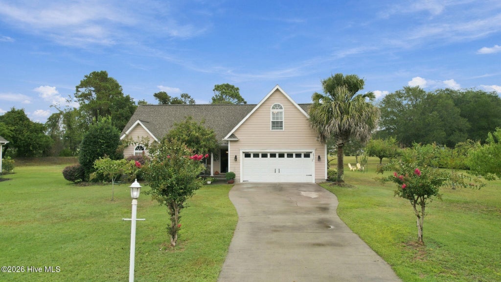 Photo of 2900 E Lakeview Drive SW, Supply, NC 28462 (MLS # 100608815)