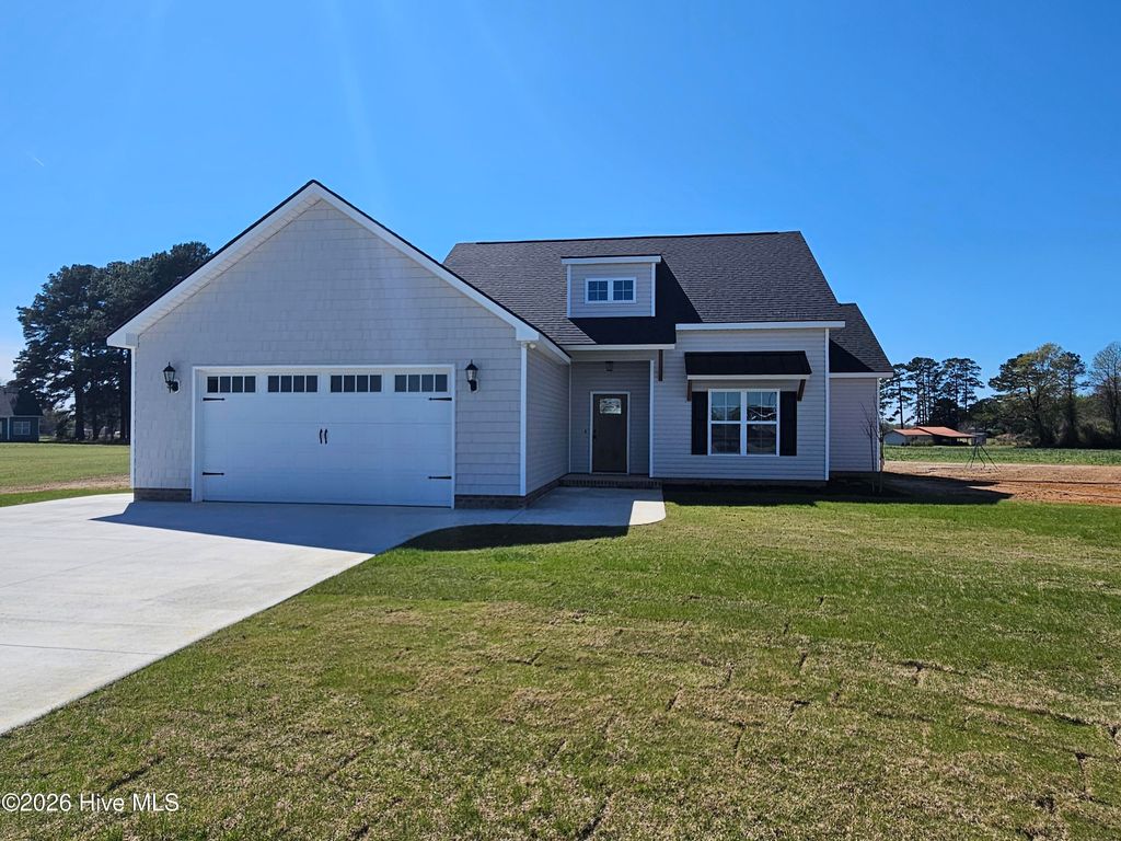 Photo of 177 Country Cove Lane, Clinton, NC 28328 (MLS # 100549957)