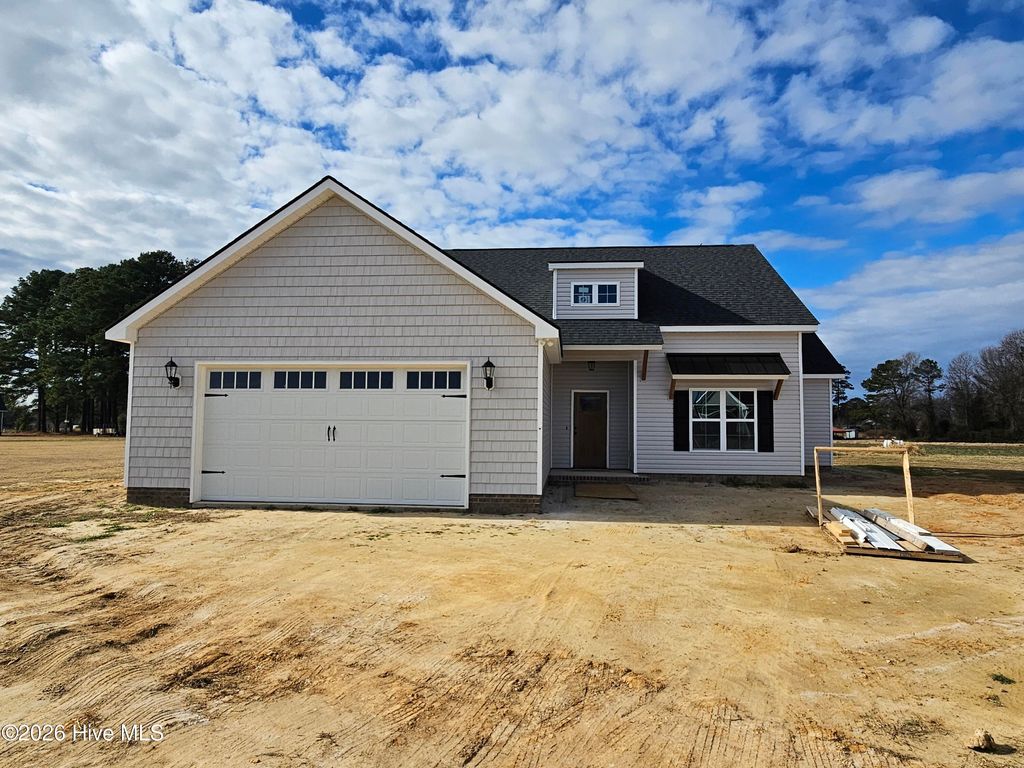 Photo of 177 Country Cove Lane, Clinton, NC 28328 (MLS # 100549957)