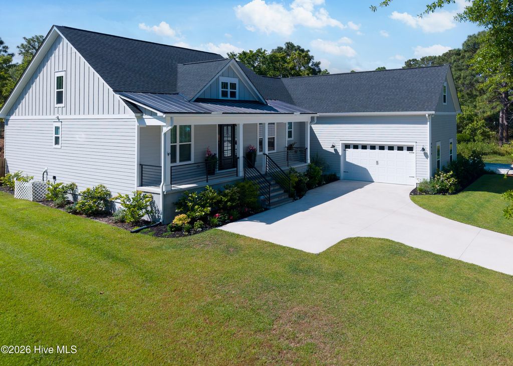 Photo of 9019 Sedgley Drive, Wilmington, NC 28412 (MLS # 100574103)