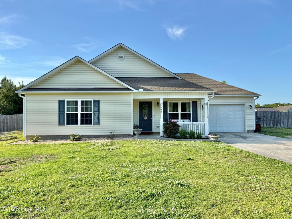 Photo of 645 Hubert Boulevard, Hubert, NC 28539 (MLS # 100576233)