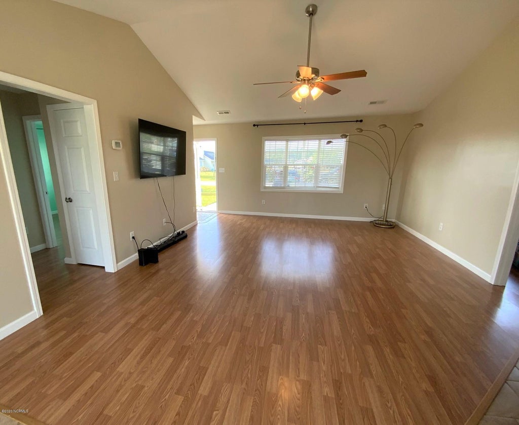 Photo of 205 Zachary Lane, Hubert, NC 28539 (MLS # 100592389)