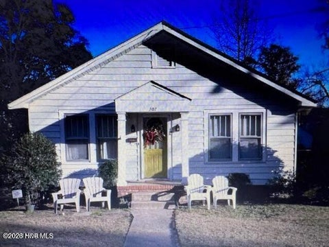 Homes For Rent - 207 S Library Street<br/> Pitt County, Greenville, NC 27858