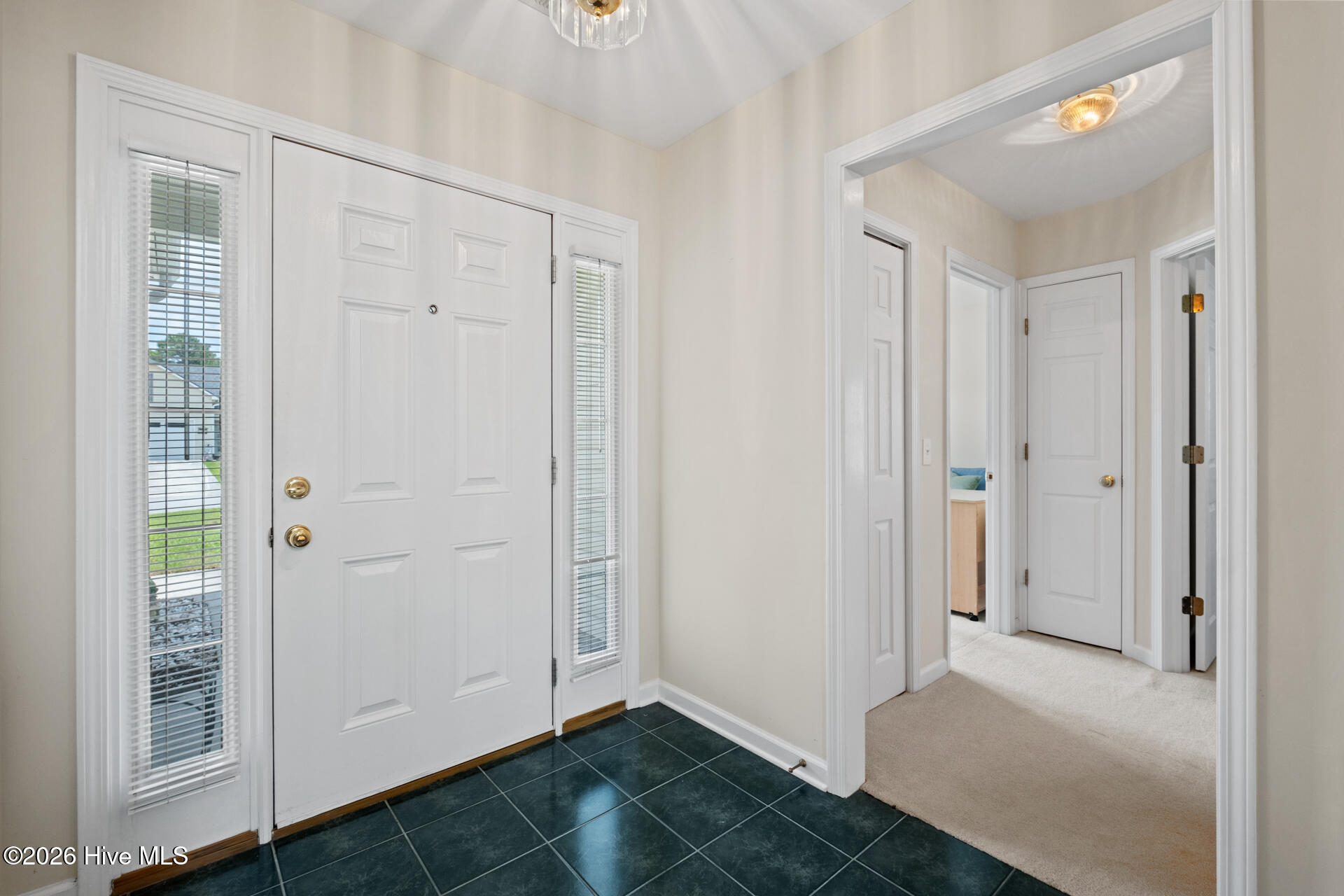 153 N Belvedere Drive