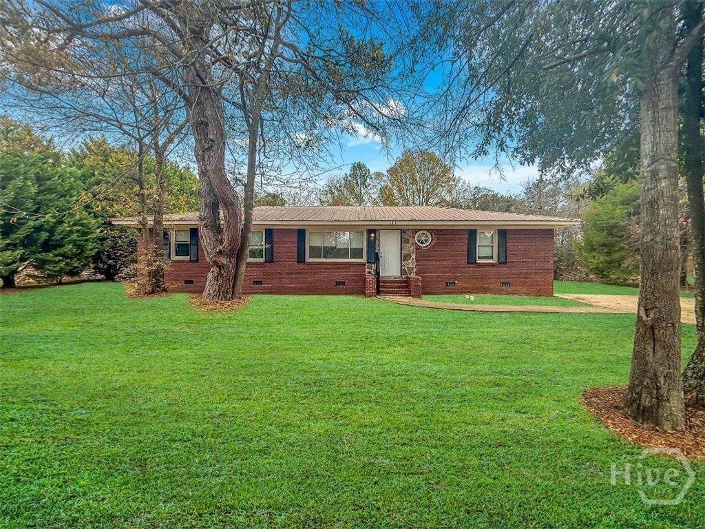 Photo of 111 Wisconsin Avenue, Warner Robins, GA 31088 (MLS # SA345447)