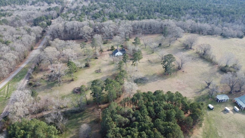 Photo of 0 SE Barnett Road, Sharon, GA 30631 (MLS # 552773)