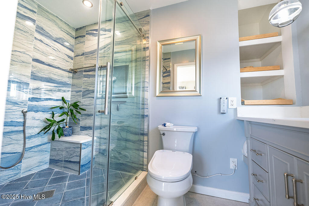 Duck, North Carolina 27949, United States, 2 Bedrooms Bedrooms, ,3 BathroomsBathrooms,Residential,Active,255877