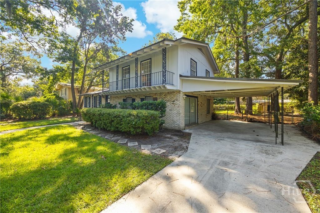 Photo of 317 Windsor Rd Road, Savannah, GA 31419 (MLS # SA345422)