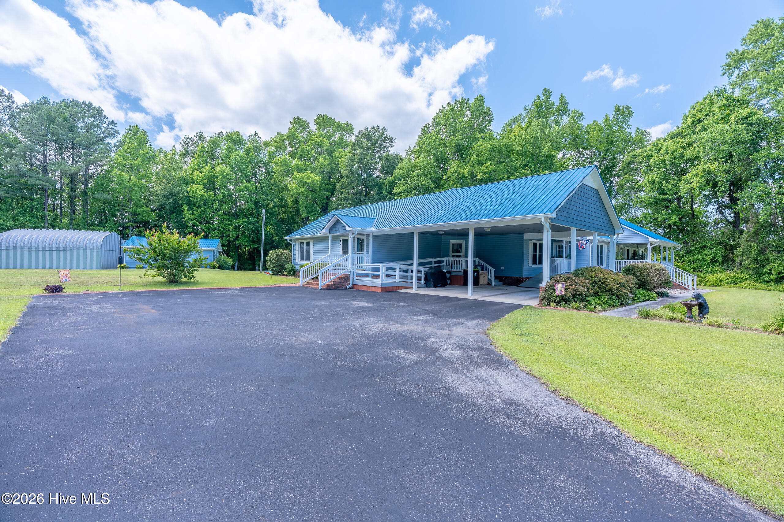 1670 Pony Farm Road