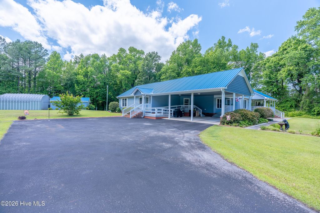 Photo of 1670 Pony Farm Road, Jacksonville, NC 28540 (MLS # 100573613)