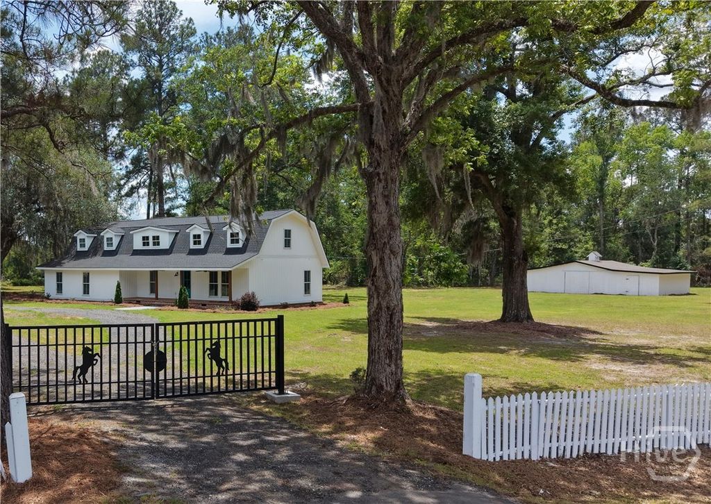 Photo of 3980 Highway 119 Highway, Pembroke, GA 31321 (MLS # SA356349)