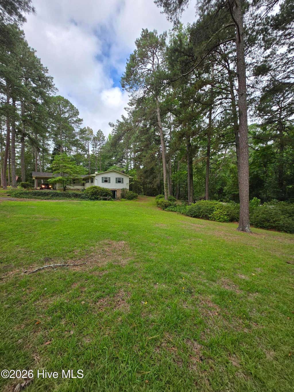Photo of 103 Edinburgh Drive, Carthage, NC 28327 (MLS # 100585288)