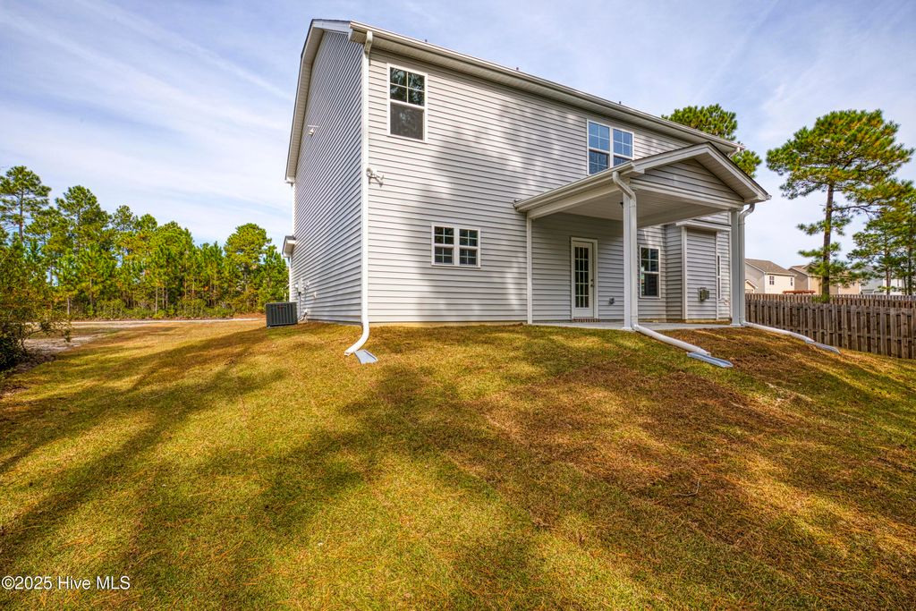 Photo of 217 Admiral Court, Sneads Ferry, NC 28460 (MLS # 100543454)