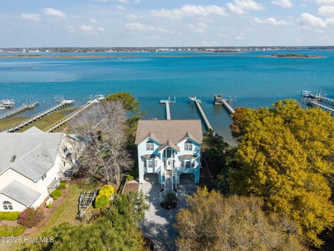 Homes For Sale - 8722 Emerald Plantation Road<br/> Carteret County, Emerald Isle, NC 28594