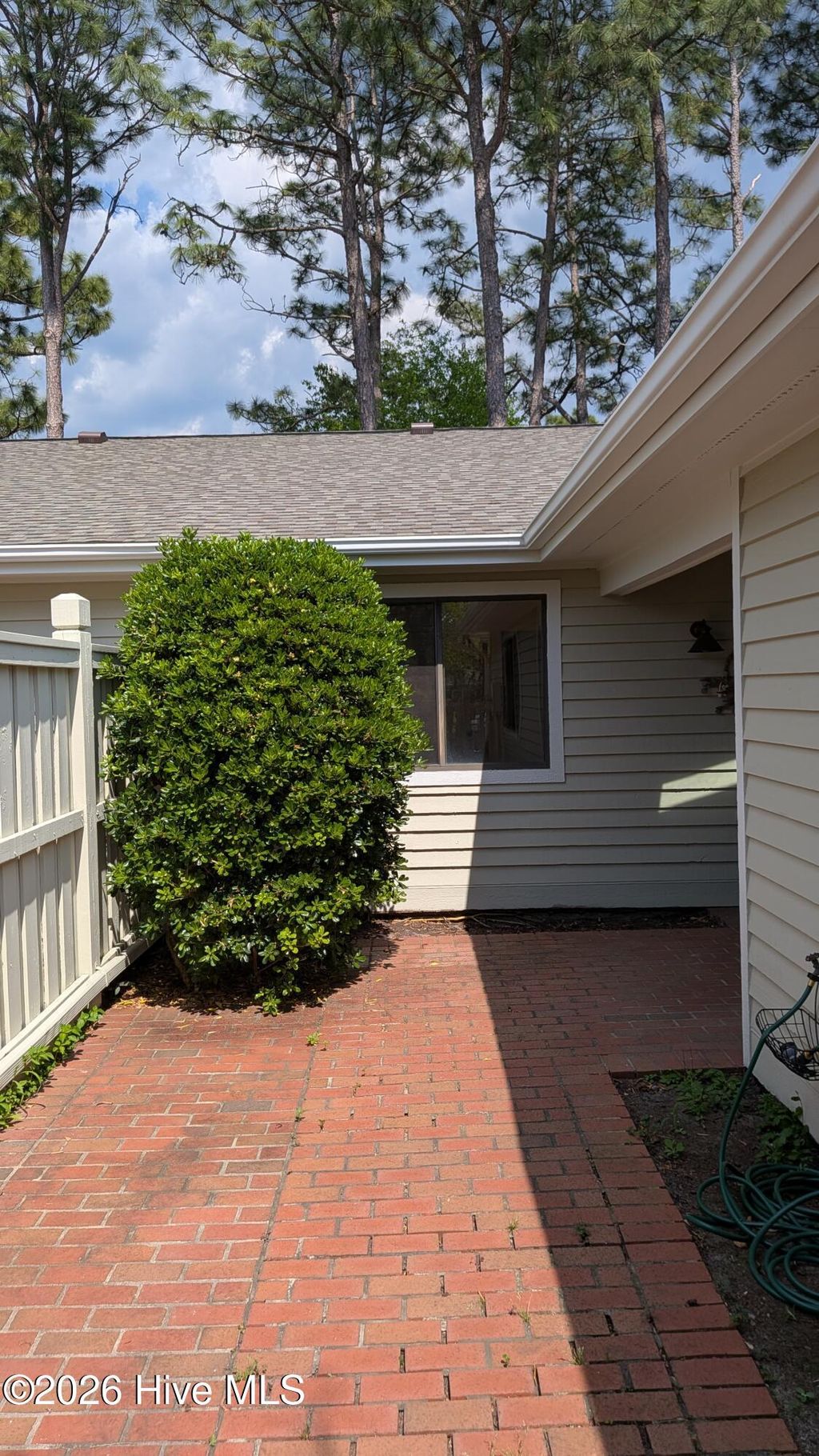 Photo of 221 Inland Greens Circle, Wilmington, NC 28405 (MLS # 100571950)