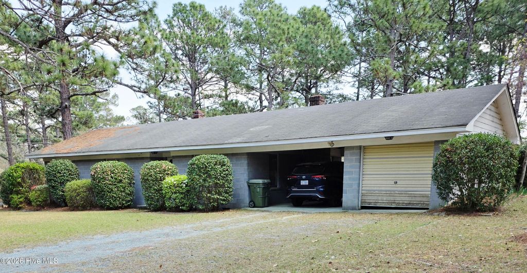 Photo of 1681 Juniper Lake Road, West End, NC 27376 (MLS # 100562626)