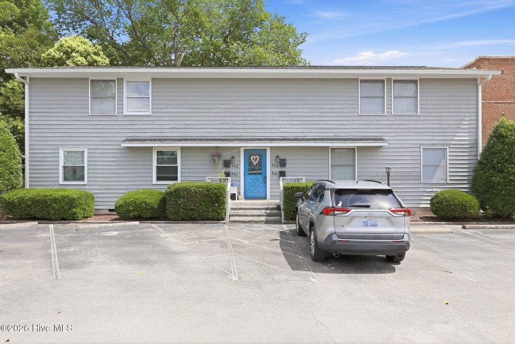Photo of 328 River Walk, New Bern, NC 28560 (MLS # 100612317)