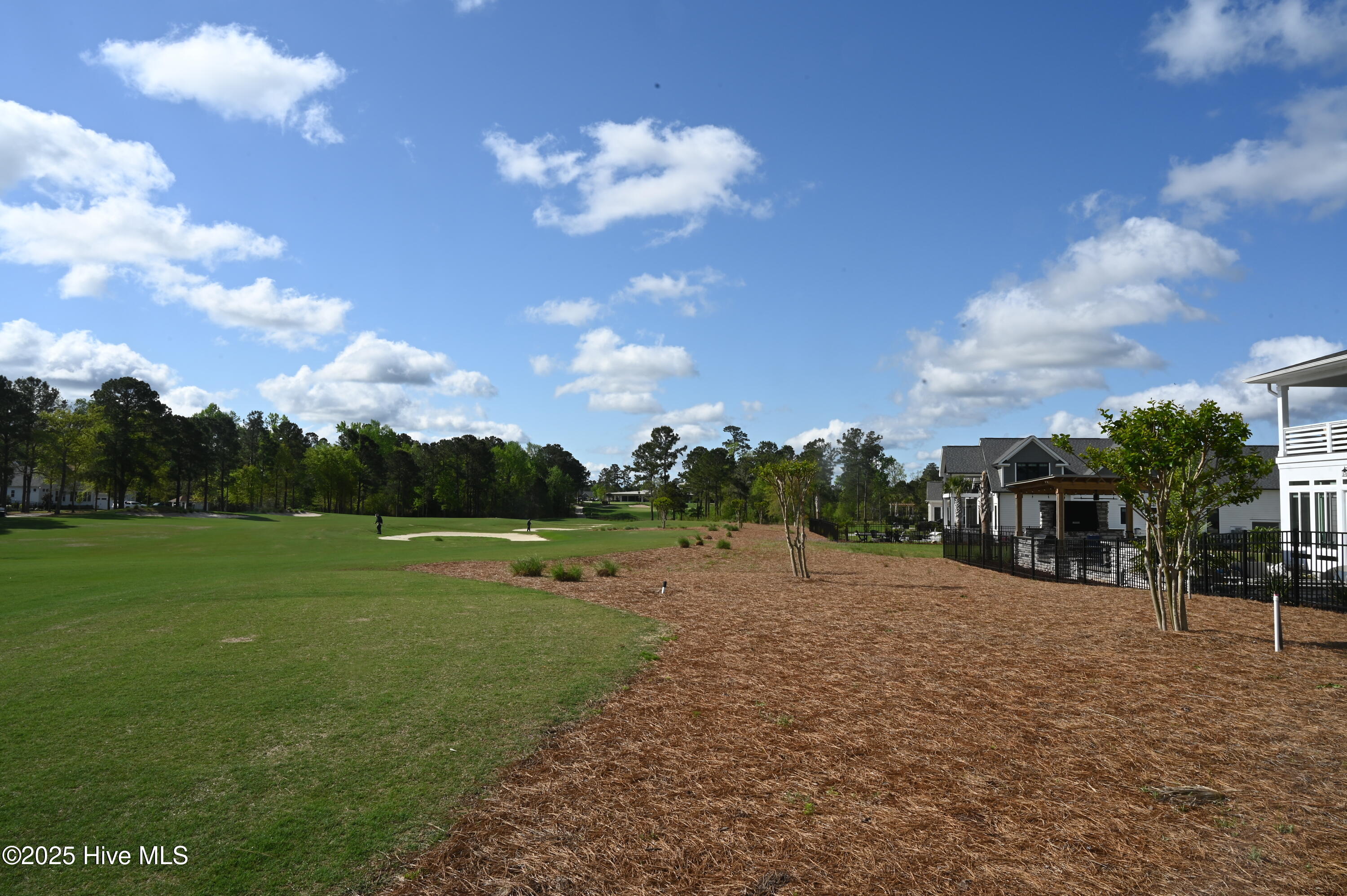 2511 84 E Timber Crest Drive NE