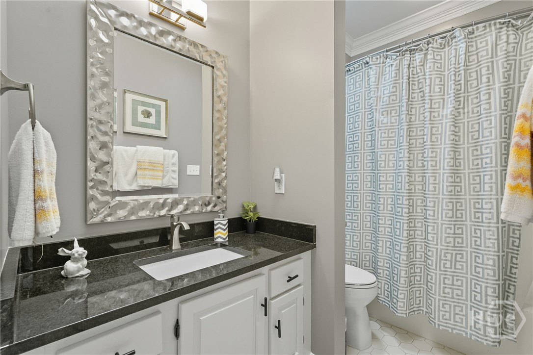 Savannah, Georgia 31411, United States, 3 Bedrooms Bedrooms, ,4 BathroomsBathrooms,Residential,Pending,255391