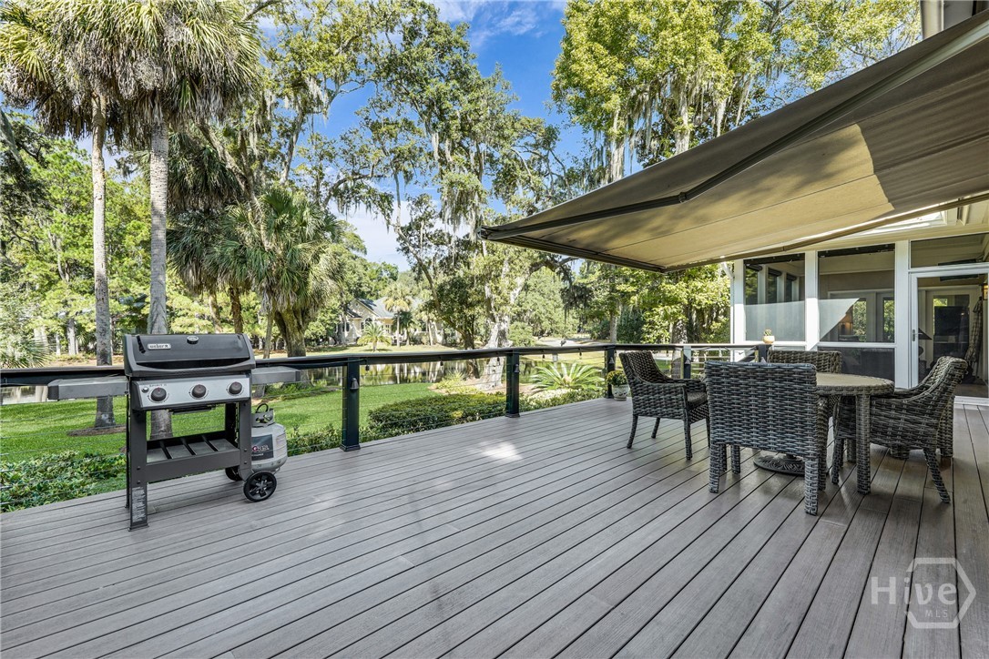 Savannah, Georgia 31411, United States, 3 Bedrooms Bedrooms, ,4 BathroomsBathrooms,Residential,Pending,255391