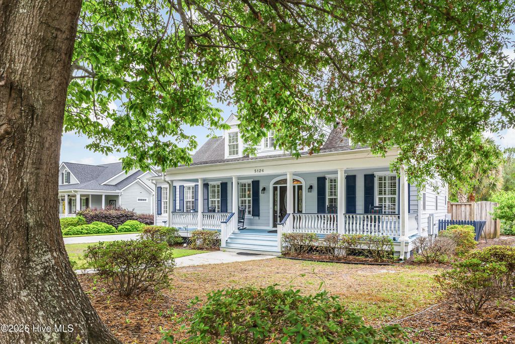 Photo of 5126 Fernwood Drive, Southport, NC 28461 (MLS # 100568022)