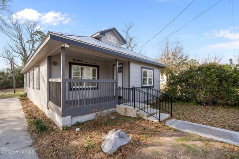 Tiny photo for 458 Mercer Avenue, Wilmington, NC 28403 (MLS # 100555774)