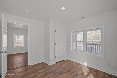 Tiny photo for 458 Mercer Avenue, Wilmington, NC 28403 (MLS # 100555774)