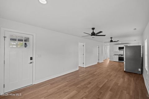 Tiny photo for 458 Mercer Avenue, Wilmington, NC 28403 (MLS # 100555774)