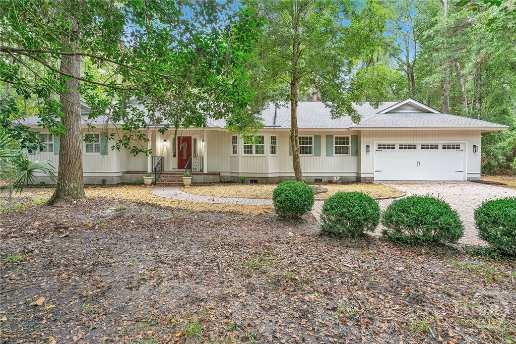 Photo of 5 Fletcher Lane, Savannah, GA 31411 (MLS # SA341587)