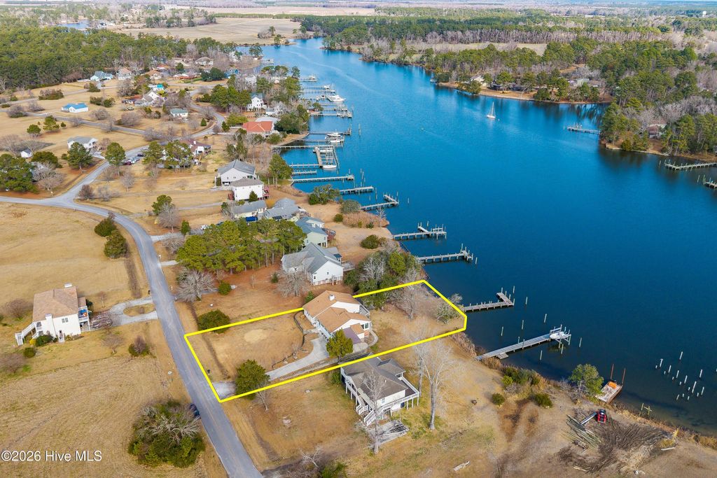 Photo of 9209 Hornigold Avenue, Oriental, NC 28571 (MLS # 100548820)