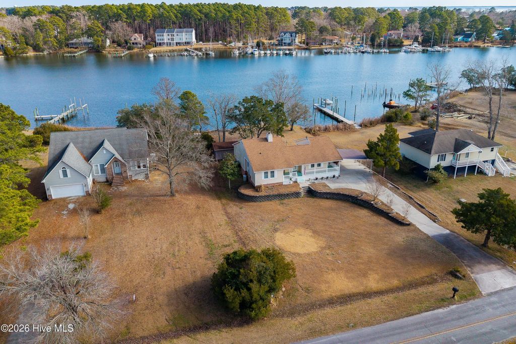 Photo of 9209 Hornigold Avenue, Oriental, NC 28571 (MLS # 100548820)