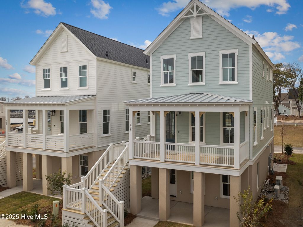 Photo of 103 Wiley Street, Washington, NC 27889 (MLS # 100526640)