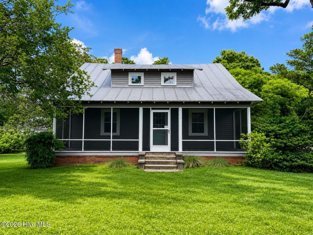 Photo of 3904 Old Cherry Point Road, New Bern, NC 28560 (MLS # 100583968)