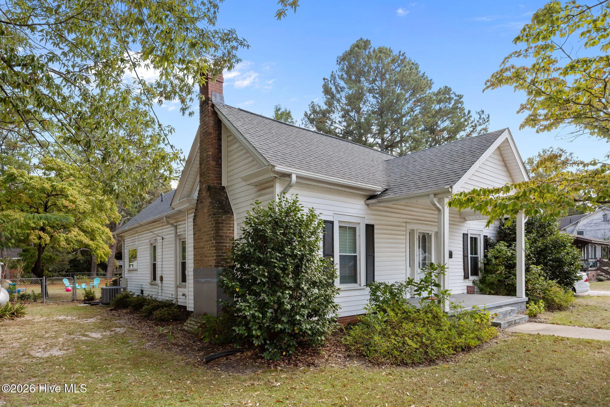607 W Main Street