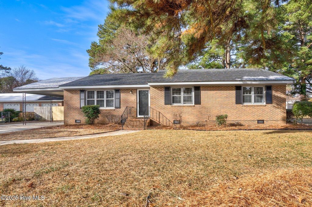 Photo of 507 Glendale Drive W, Wilson, NC 27893 (MLS # 100545448)