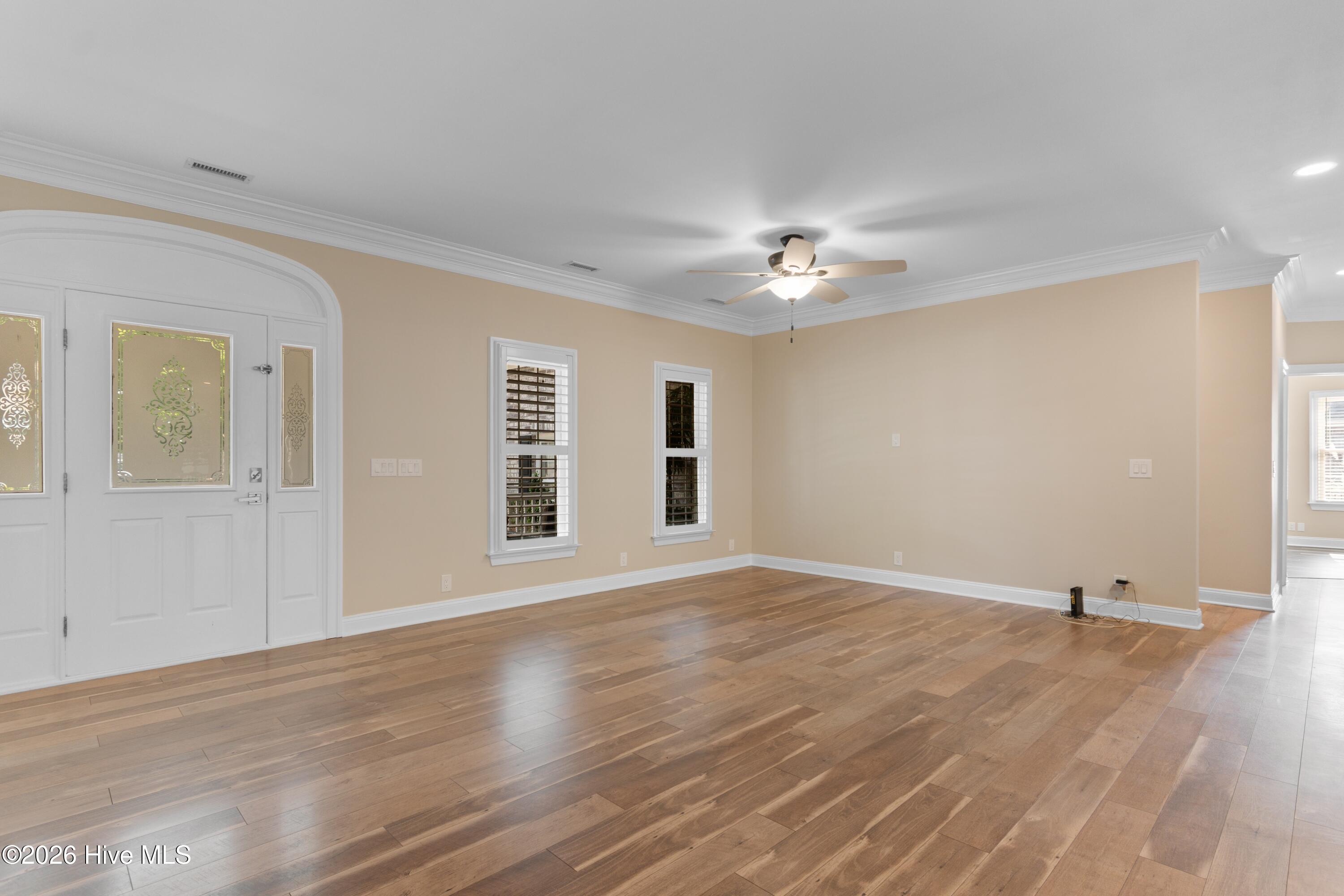 1308 Harbour Watch SW