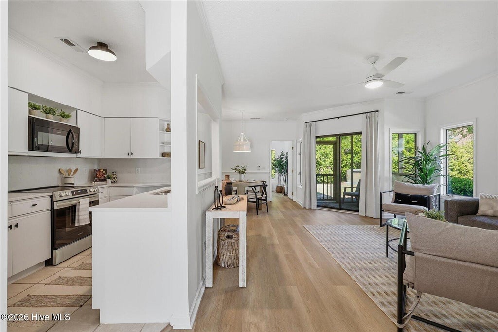 Photo of 131 Longstreet Drive #Apt 106, Wilmington, NC 28412 (MLS # 100587586)