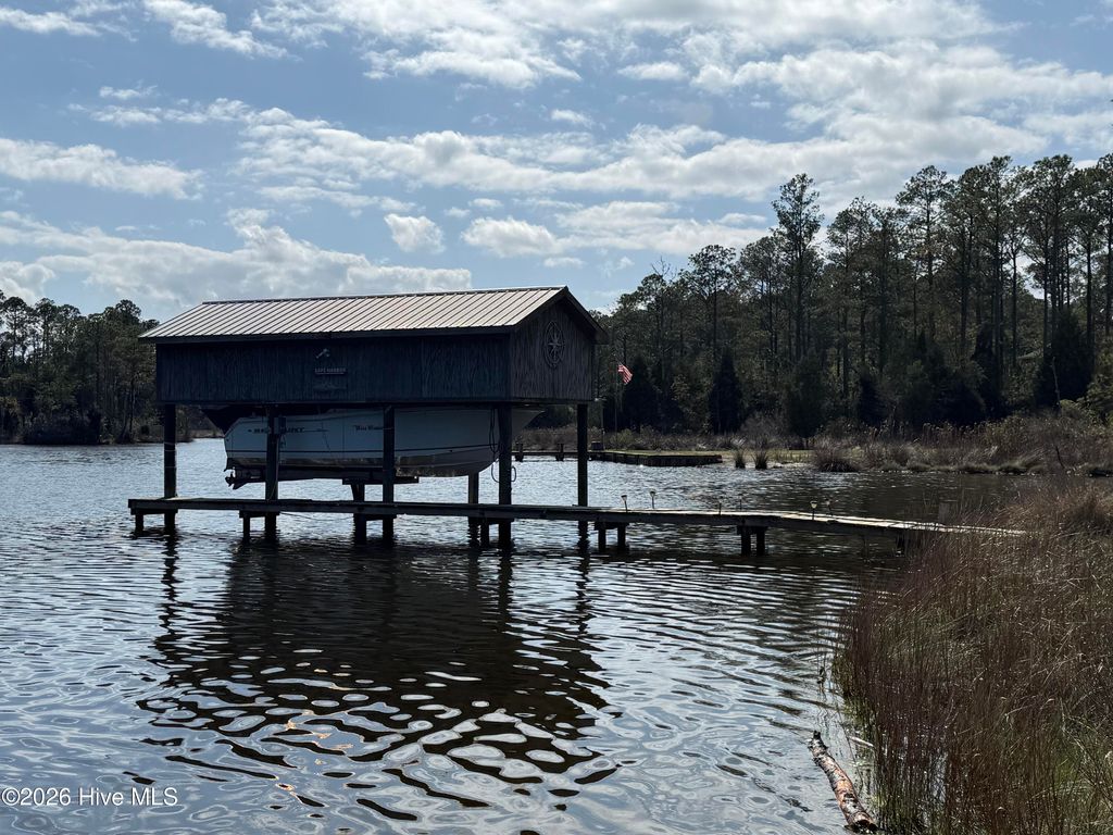 Photo of 418 Spring Drive, Aurora, NC 27806 (MLS # 100563831)