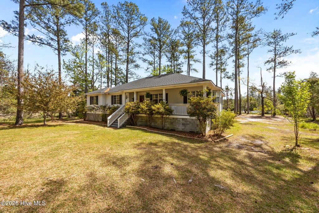 Photo of 418 Spring Drive, Aurora, NC 27806 (MLS # 100563831)