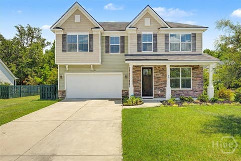 Homes For Rent - 18 Minning Loop<br/> Richmond Hill, GA 31324
