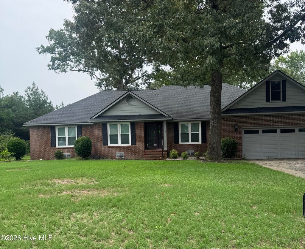 Photo of 216 Creekside Drive, Goldsboro, NC 27534 (MLS # 100612771)