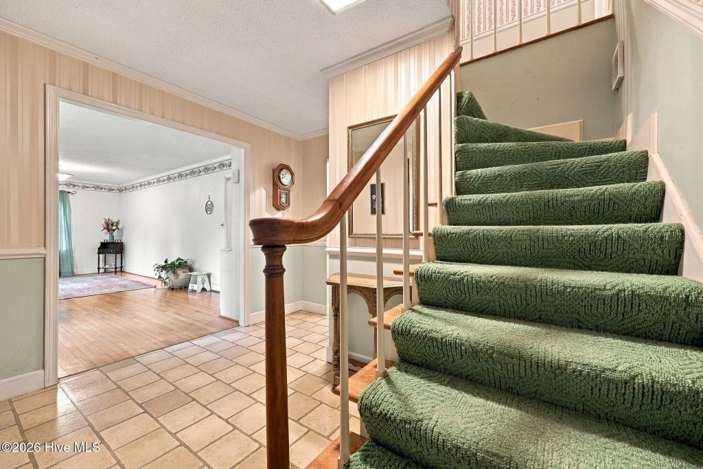 Photo of 107 Broad Leaf Drive, Plymouth, NC 27962 (MLS # 100607013)
