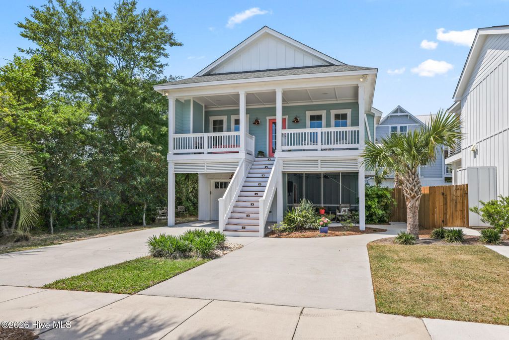 Photo of 802 Ocean Boulevard, Carolina Beach, NC 28428 (MLS # 100567174)
